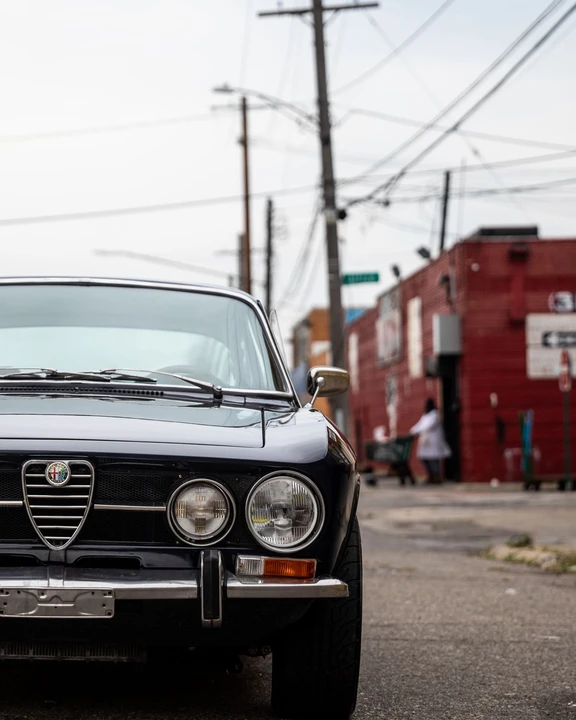 1970 Alfa Romeo 1750 GT Veloce - Image 21 of 31