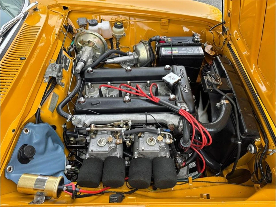 1970 Alfa Romeo 1750 GT Veloce - Image 11 of 31