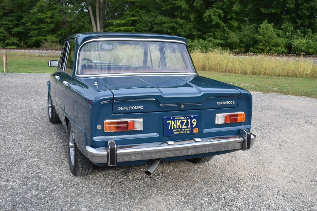1970 Alfa Romeo GT 1300 Junior - Image 6 of 31