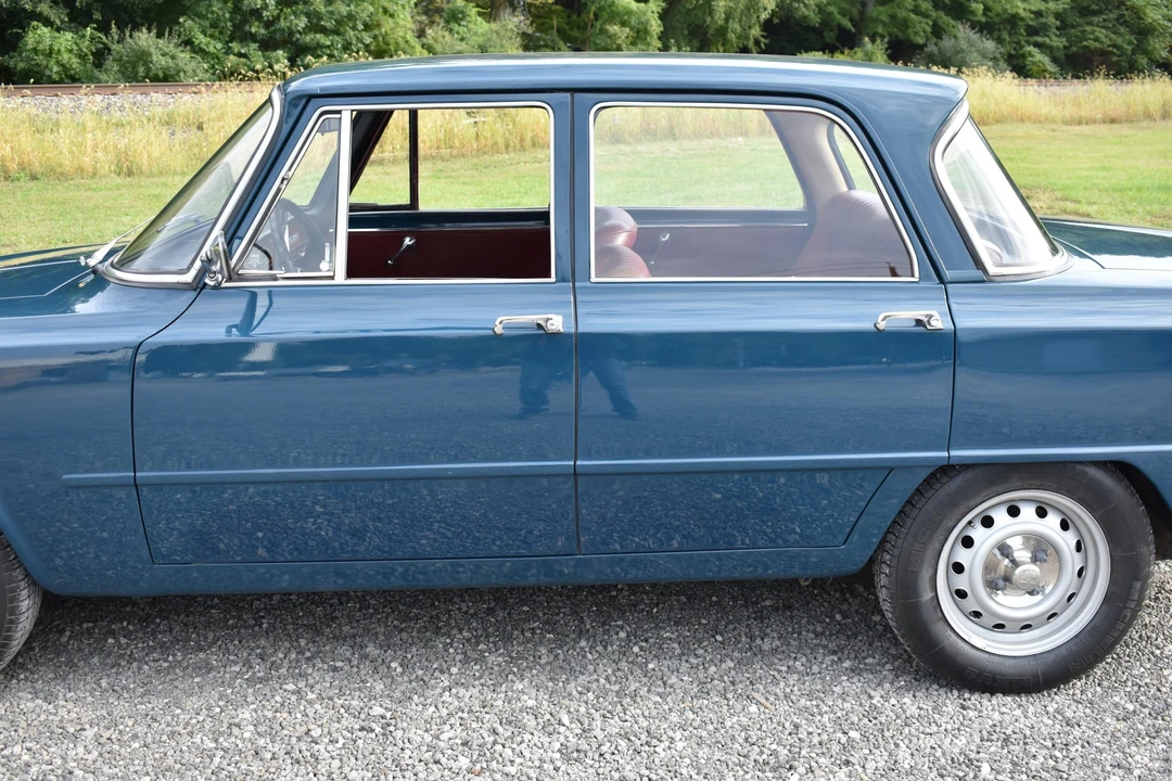 1970 Alfa Romeo GT 1300 Junior - Image 20 of 31