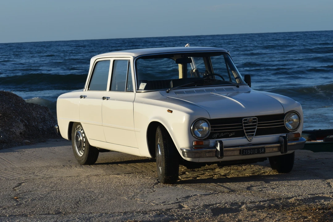 1970 Alfa Romeo GTA 1300 Junior - Image 16 of 31