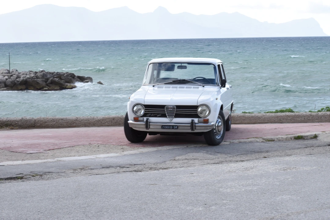1970 Alfa Romeo GTA 1300 Junior - Image 25 of 31