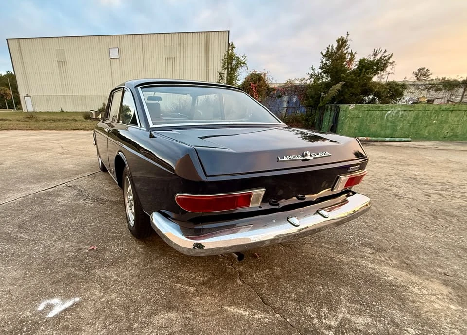 1970 Alfa Romeo 2000 GT Veloce - Image 6 of 20