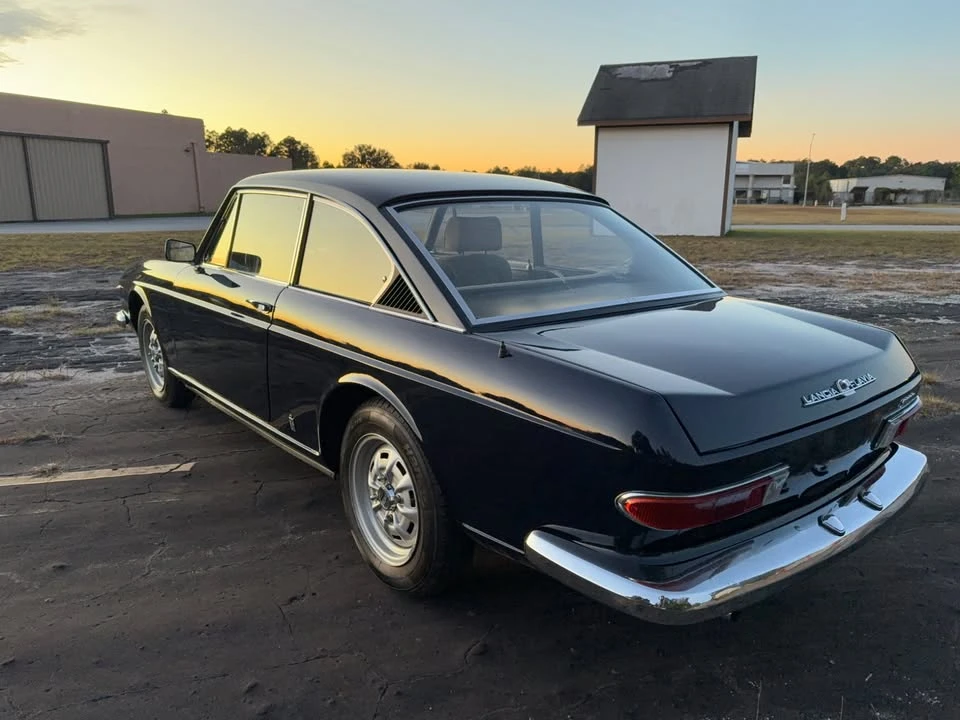 1970 Alfa Romeo 2000 GT Veloce - Image 2 of 20