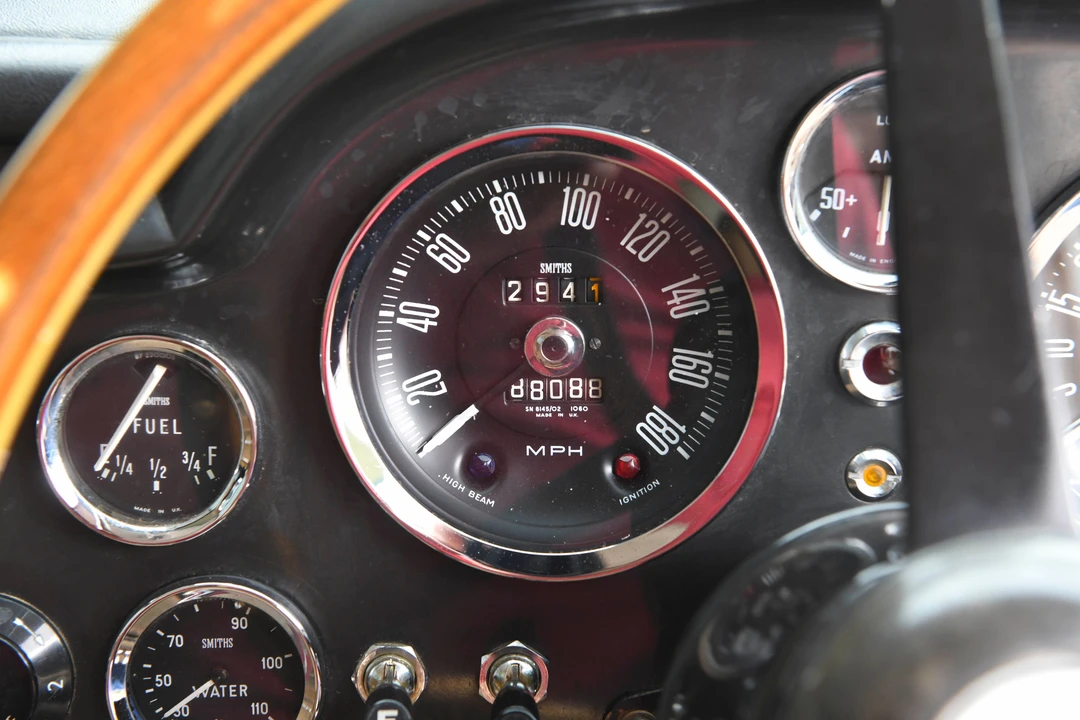 1970 Aston Martin DB6 - Image 8 of 31