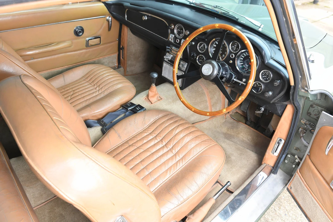 1970 Aston Martin DB6 - Image 14 of 31