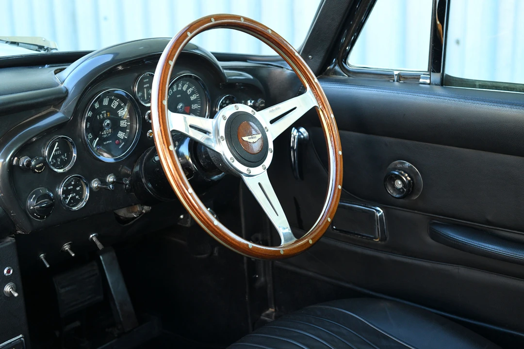 1970 Aston Martin DB6 - Image 9 of 31