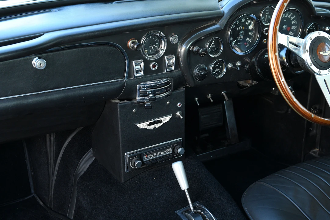 1970 Aston Martin DB6 - Image 10 of 31