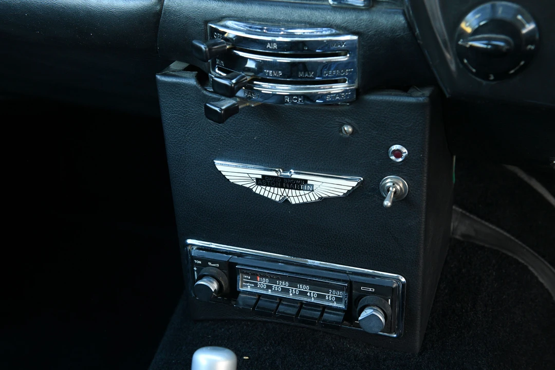 1970 Aston Martin DB6 - Image 19 of 31
