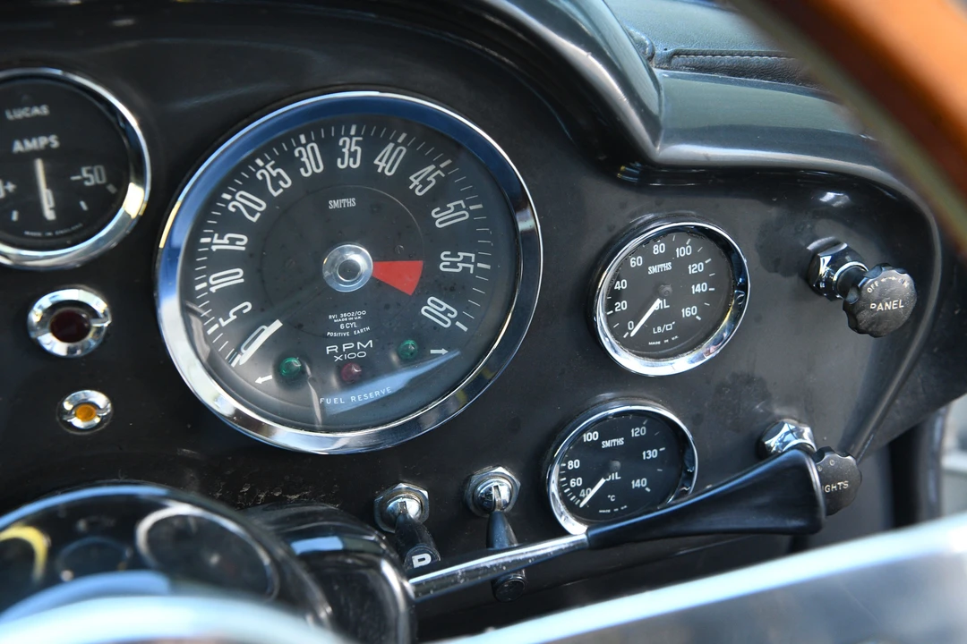 1970 Aston Martin DB6 - Image 23 of 31
