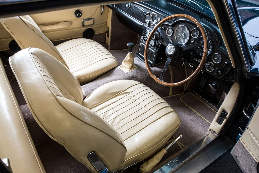1970 Aston Martin DB6 - Image 27 of 27