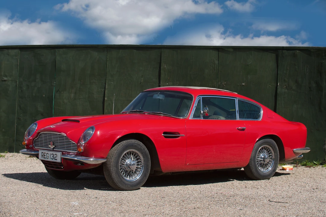 1970 Aston Martin DB6 - Image 8 of 13