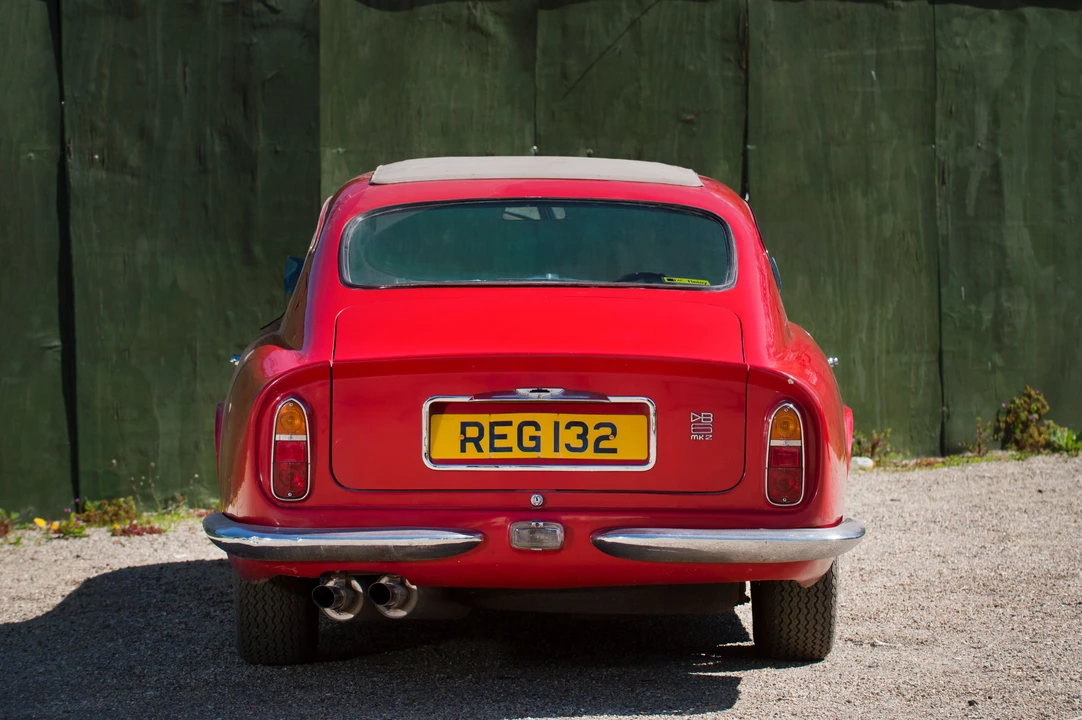 1970 Aston Martin DB6 - Image 4 of 13