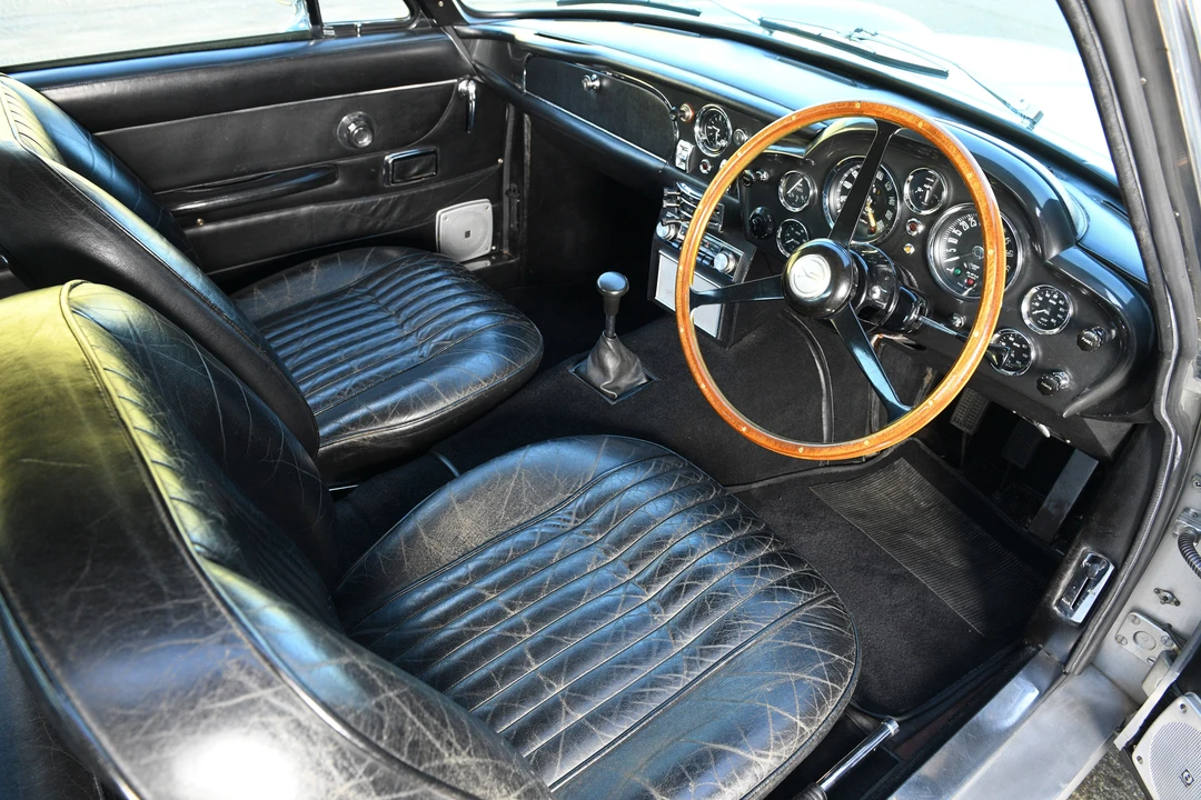 1970 Aston Martin DB6 - Image 27 of 31
