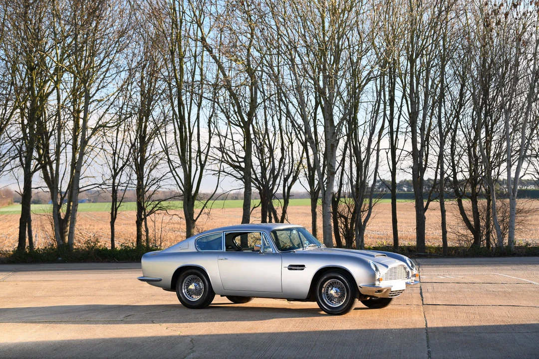 1970 Aston Martin DB6 - Image 28 of 31