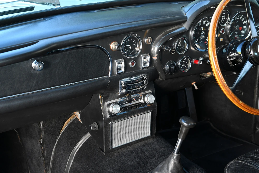 1970 Aston Martin DB6 - Image 7 of 31