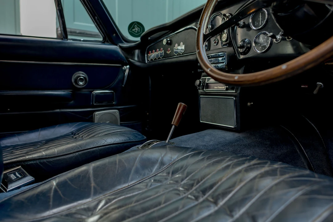 1970 Aston Martin DB6 - Image 30 of 31