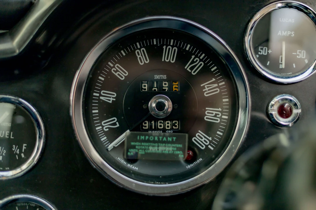 1970 Aston Martin DB6 - Image 11 of 31