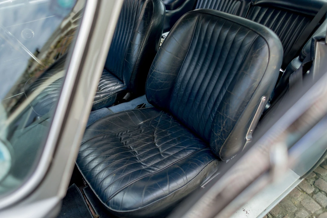 1970 Aston Martin DB6 - Image 24 of 31
