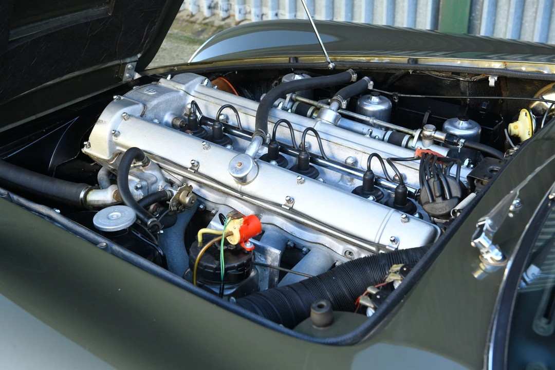 1970 Aston Martin DB6 Vantage - Image 22 of 23