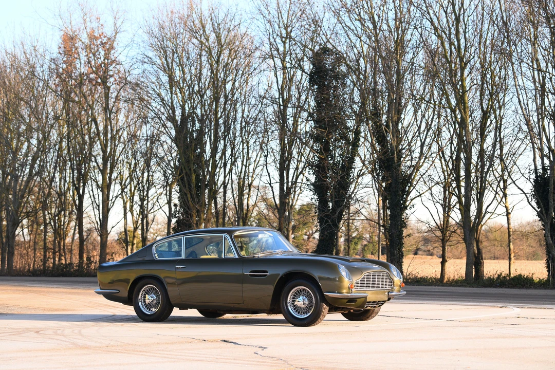 1970 Aston Martin DB6 Vantage - Image 6 of 23