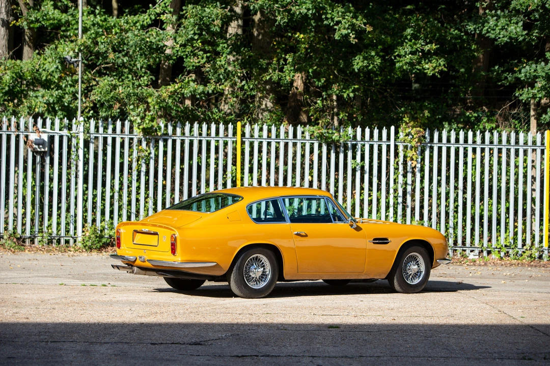 1970 Aston Martin DB6 Vantage - Image 15 of 31