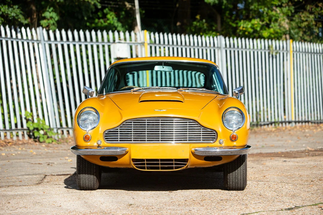 1970 Aston Martin DB6 Vantage - Image 3 of 31