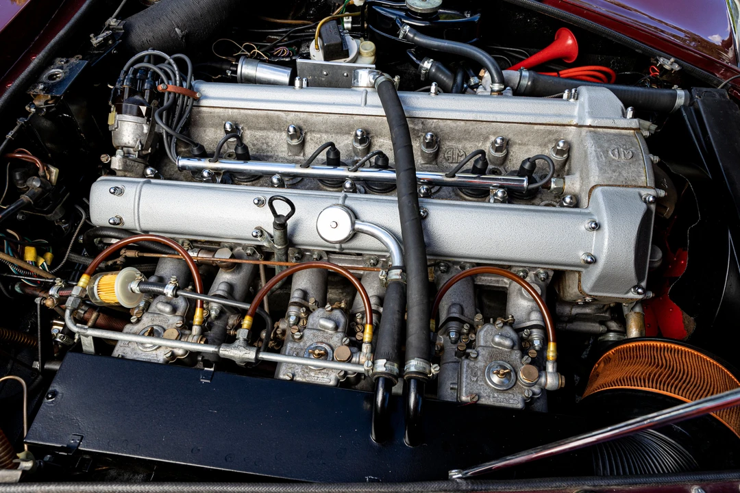 1970 Aston Martin DB6 Vantage - Image 28 of 28
