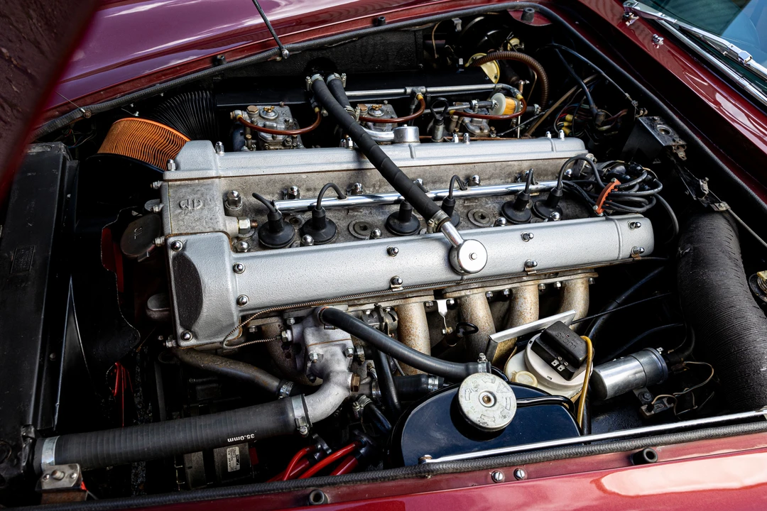 1970 Aston Martin DB6 Vantage - Image 26 of 28