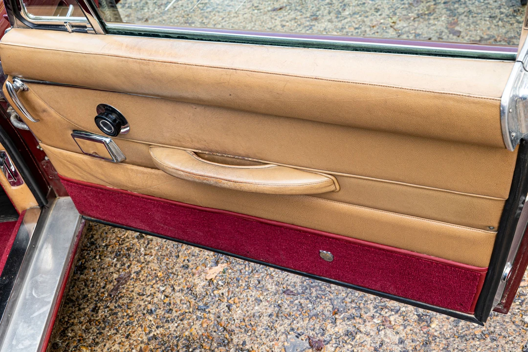 1970 Aston Martin DB6 Vantage - Image 18 of 28