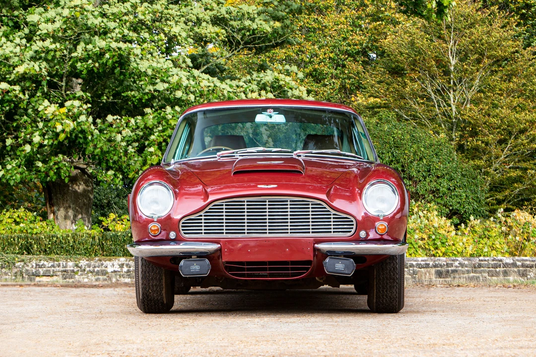 1970 Aston Martin DB6 Vantage - Image 9 of 28