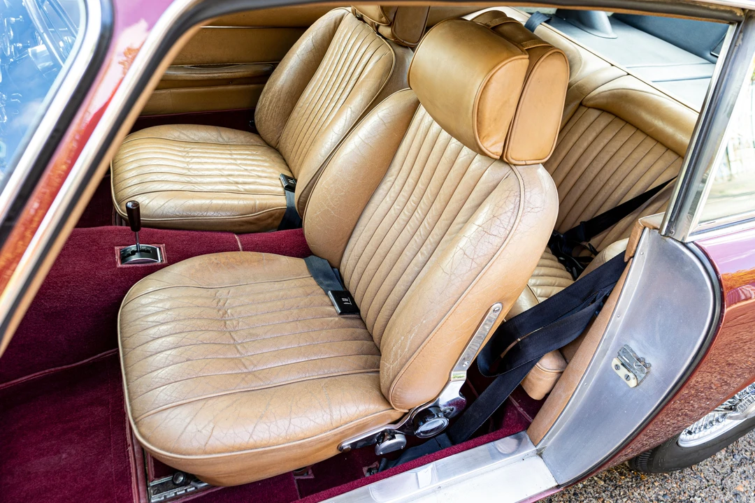 1970 Aston Martin DB6 Vantage - Image 21 of 28