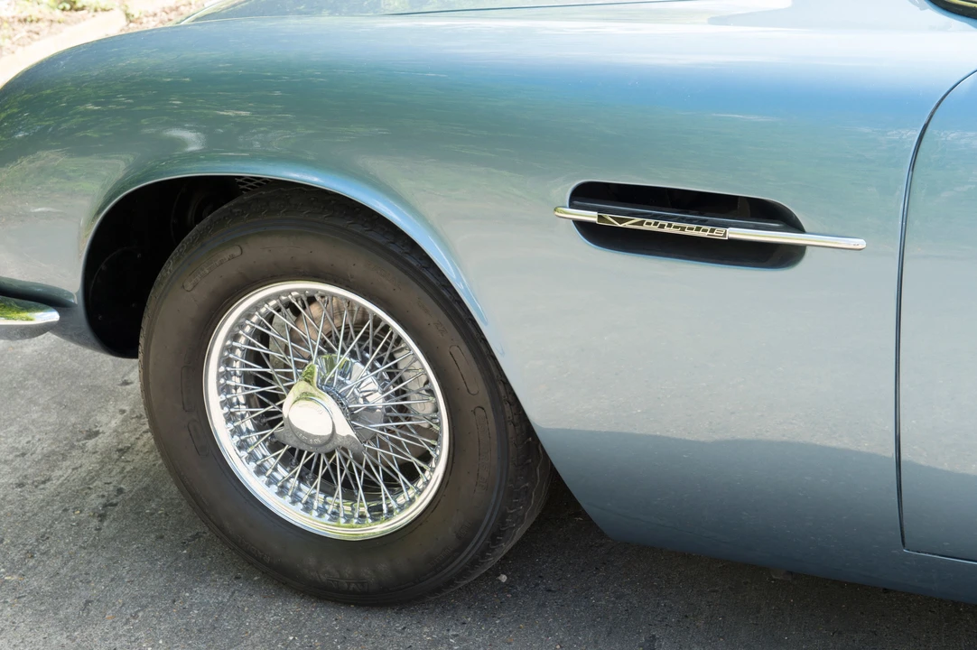 1970 Aston Martin DB6 Vantage - Image 12 of 25