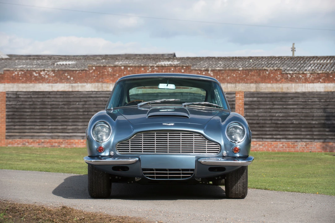 1970 Aston Martin DB6 Vantage - Image 3 of 25