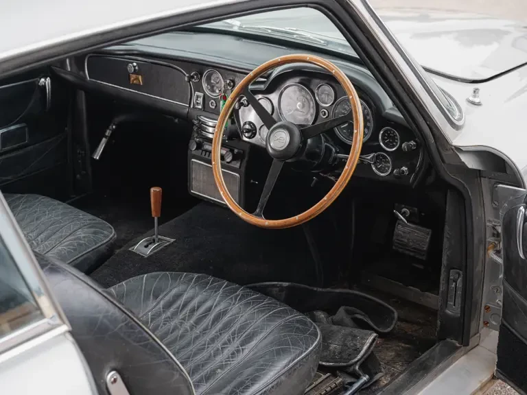 1970 Aston Martin DB6 - Image 26 of 31