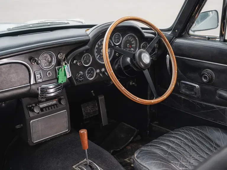 1970 Aston Martin DB6 - Image 15 of 31