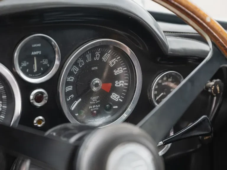 1970 Aston Martin DB6 - Image 20 of 31