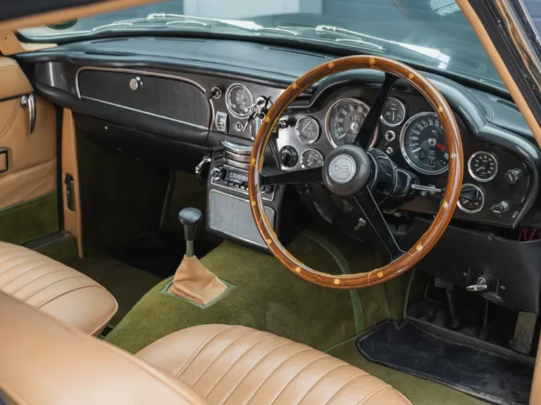 1970 Aston Martin DB6 - Image 5 of 31
