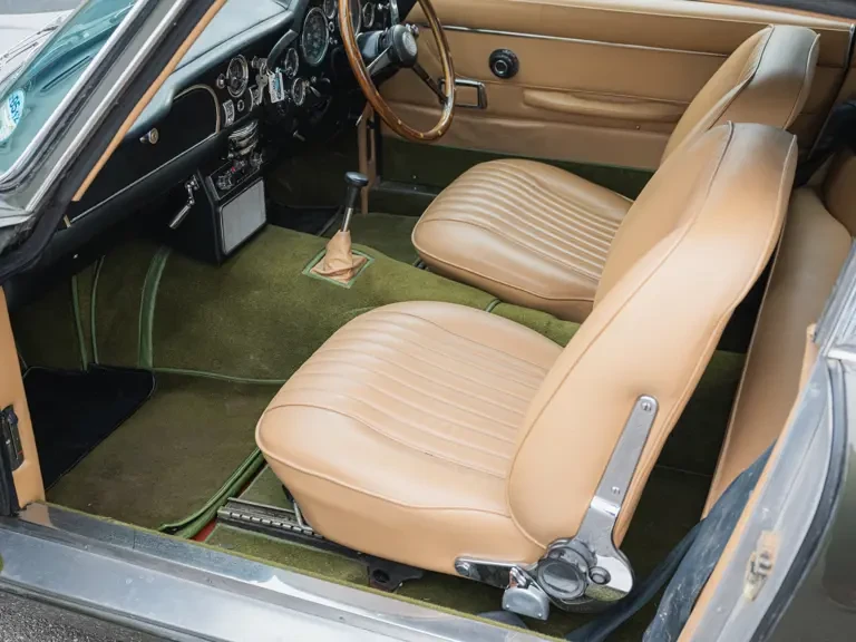 1970 Aston Martin DB6 - Image 18 of 31