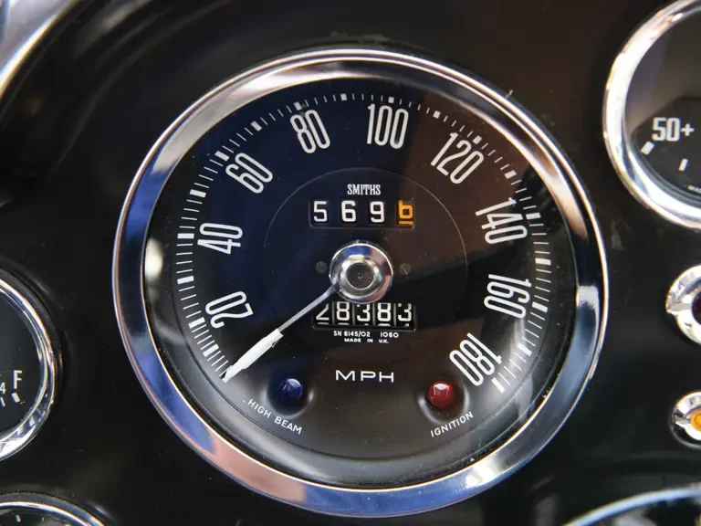 1970 Aston Martin DB6 - Image 14 of 24