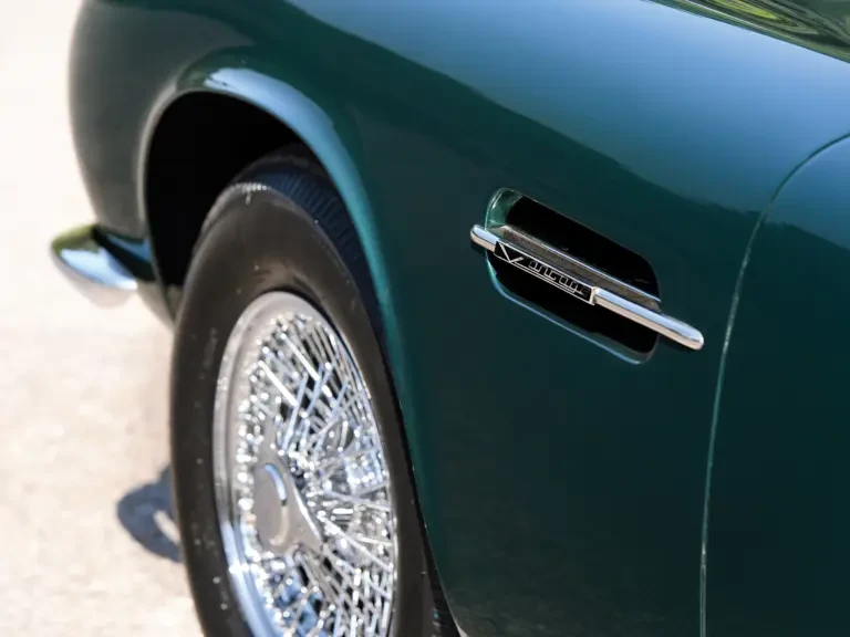 1970 Aston Martin DB6 - Image 9 of 24