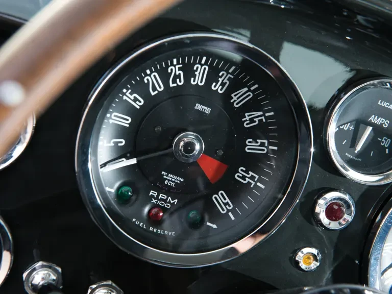 1970 Aston Martin DB6 Vantage - Image 18 of 26