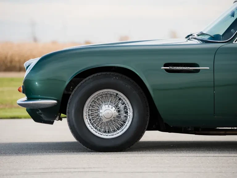 1970 Aston Martin DB6 Vantage - Image 15 of 26