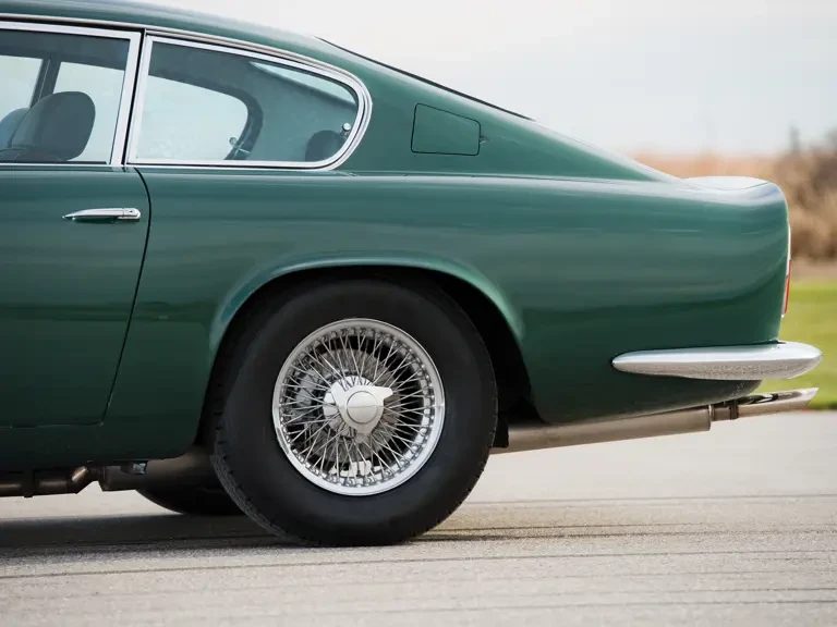 1970 Aston Martin DB6 Vantage - Image 16 of 26