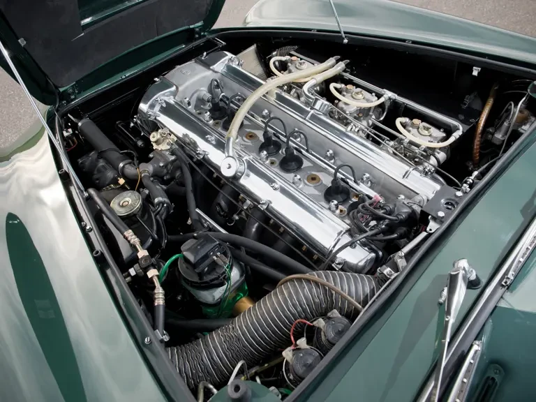 1970 Aston Martin DB6 Vantage - Image 21 of 26