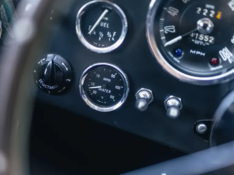 1970 Aston Martin DB6 Vantage - Image 19 of 31