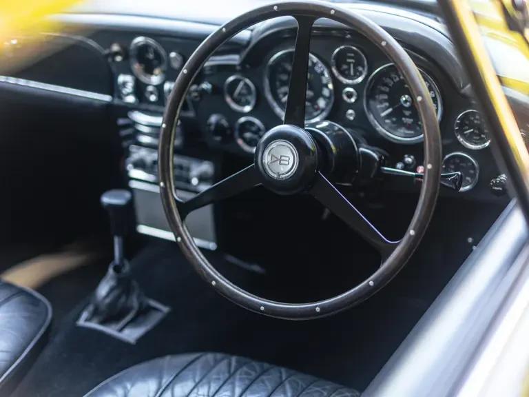 1970 Aston Martin DB6 Vantage - Image 14 of 31