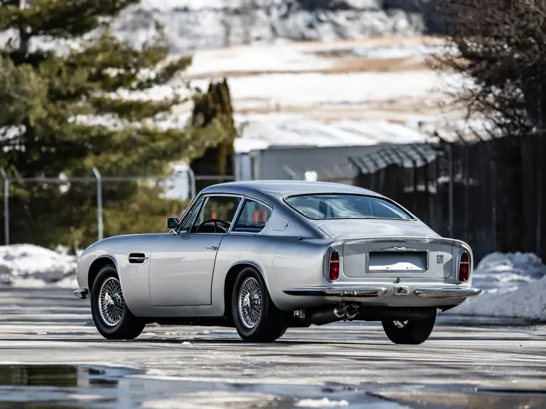 1970 Aston Martin DB6 Vantage - Image 28 of 31