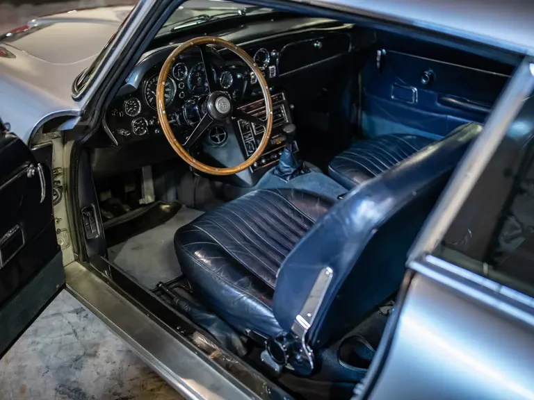 1970 Aston Martin DB6 Vantage - Image 13 of 31