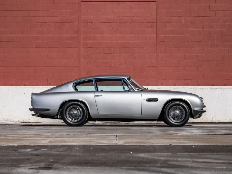 1970 Aston Martin DB6 Vantage - Image 29 of 31